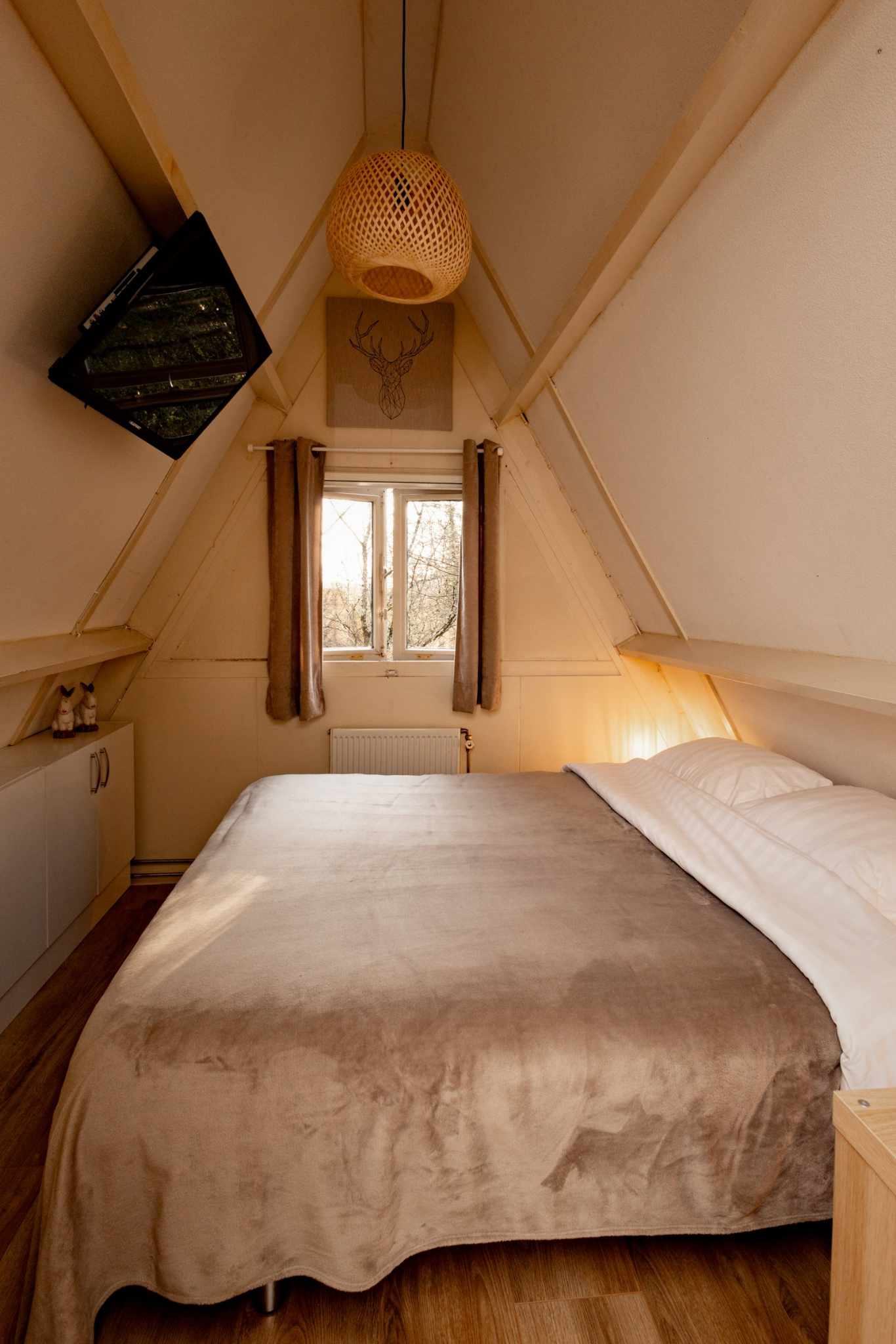 slaapkamer met 2bedden